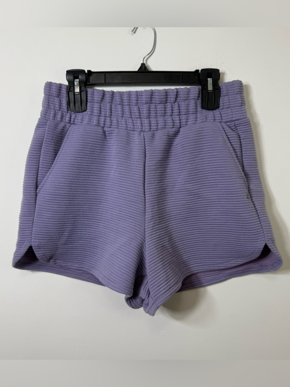 Bearpaw Outdoors Lavender Ribbed Athletic Shorts XL Lilac Textured Dolphin Hem